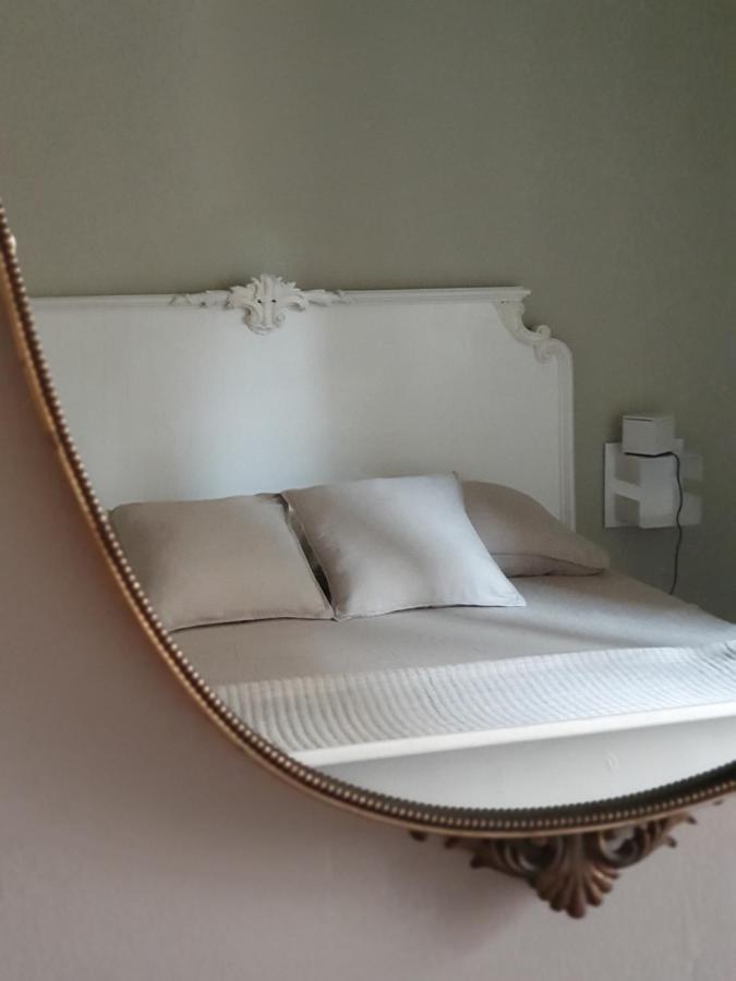Ti Vengo A Cercare Bed & Breakfast Кастелларо Экстерьер фото